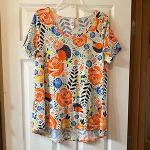 Lularoe Classic Tee
